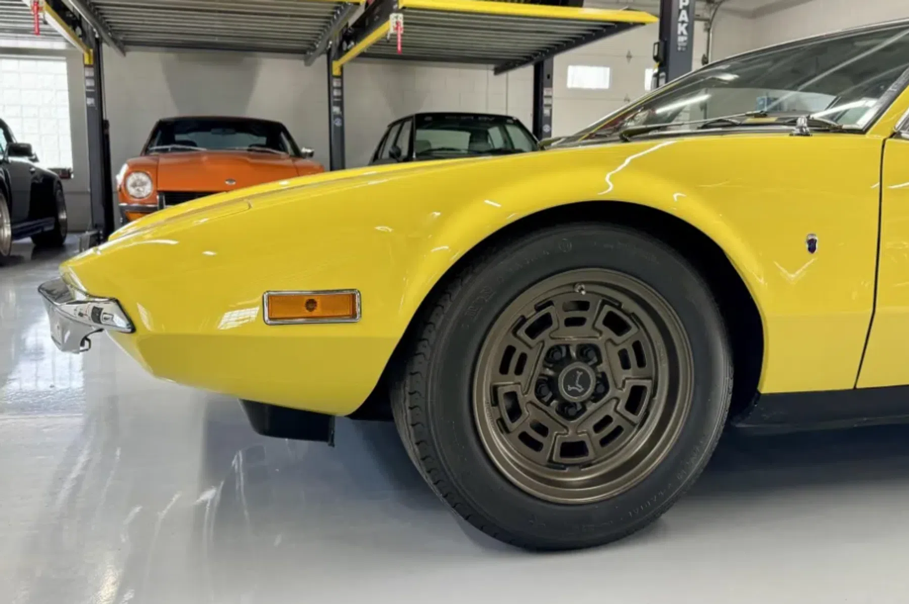 Detomaso Pantera